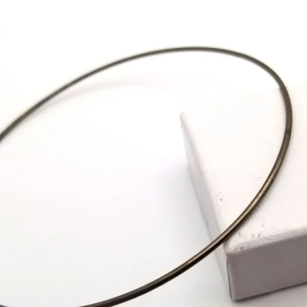 Dark silver tone bracelet bangle slider. B613